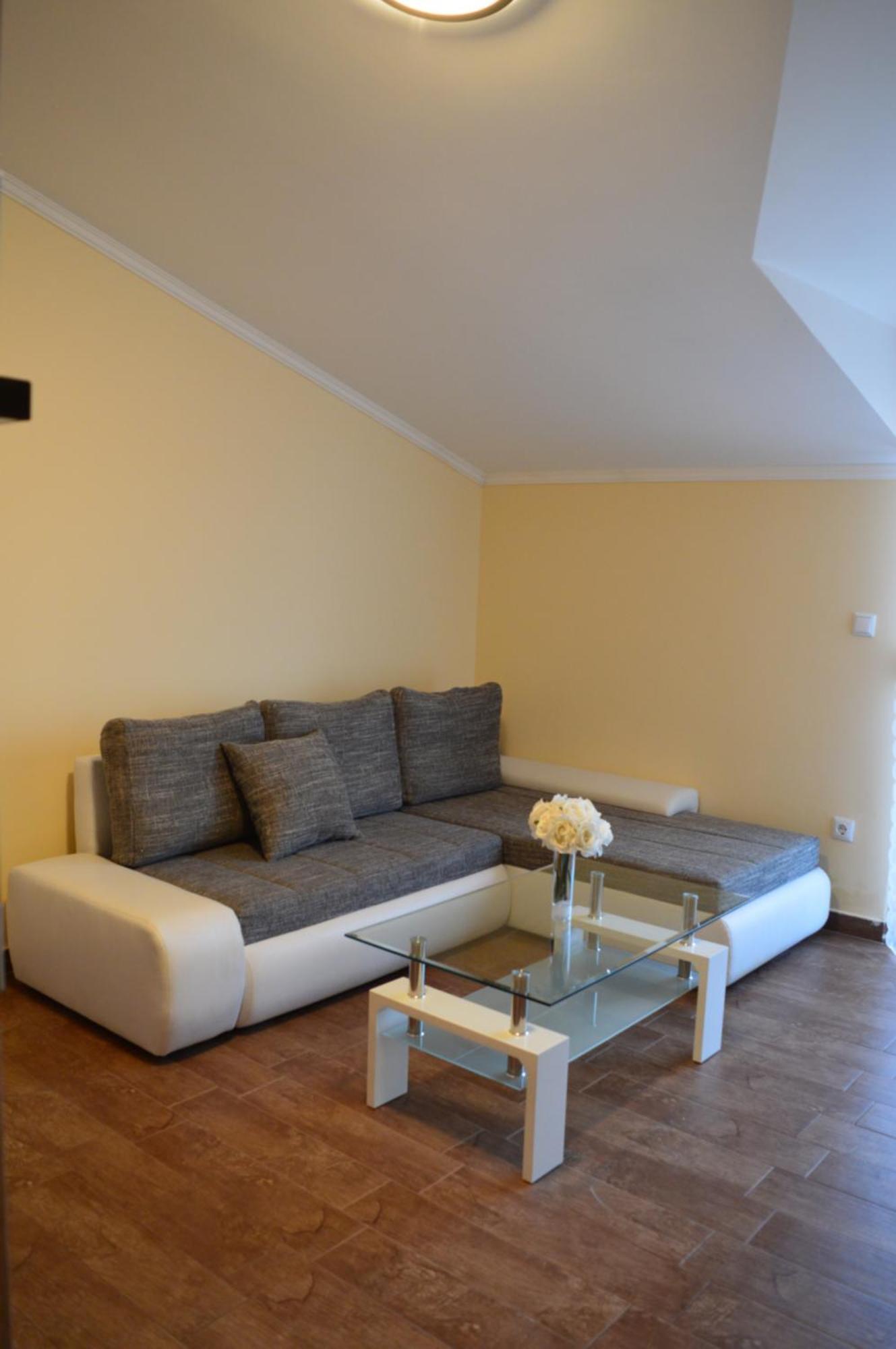 Sabb Apartment